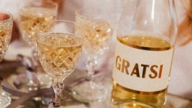 Gratsi_Sparkling_Tray_640x360.jpg